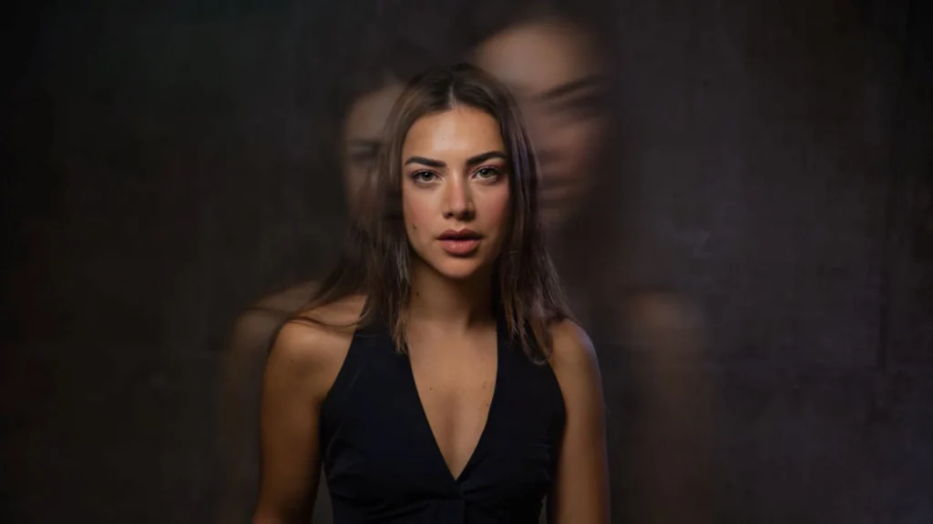 sara-hoxha