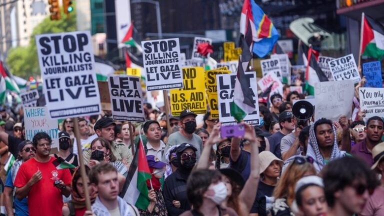 AA-20250817-38852073-38852054-PROTESTA_NE_NEW_YORK_NEN_SLOGANIN_NDALO_URINE_NE_GAZA-1-780x439
