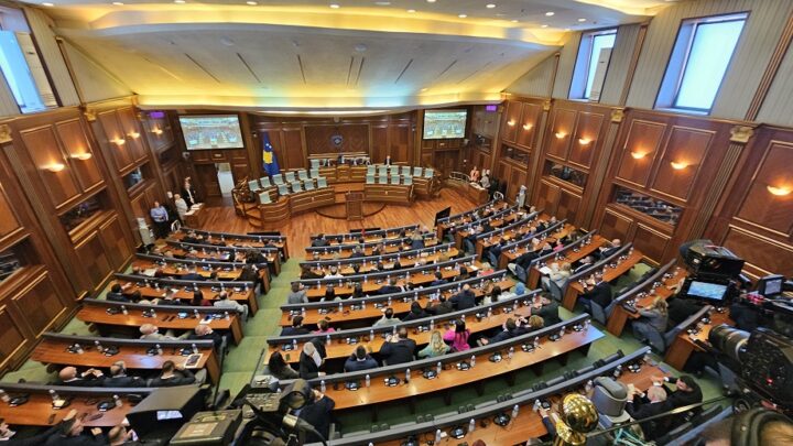 Kuvendi-i-Kosoves-21-04-2025-foto-Denis-Sllovinja-KALLXOcom-3-720x405