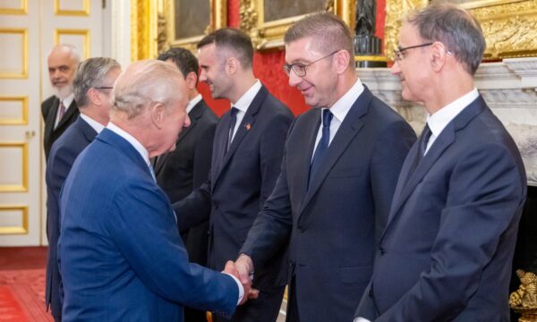 571140398_1418125763002679_6856779189772932072_n-600x360