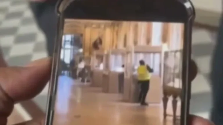 926859f6bf62f0fba3c623bb7e19472a305fbd3956c8213b76b3f7552ec45050