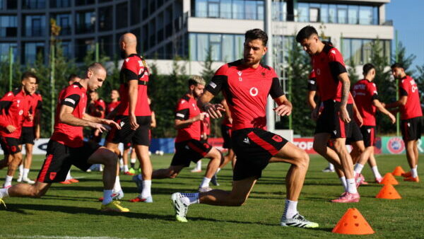 Kombetarja-ne-Shtepine-e-Futbollit-2048x1365-1-600x360