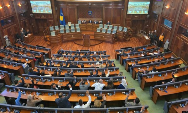 e618d2a8-dbb1-44b8-d0dc-08ddd9680e0d_w1597_n_r1_s_s-600x360