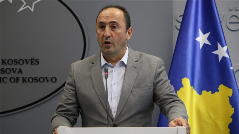 thumbs_b_c_c5c3ddc24bc18f23edf3b090678db1c5